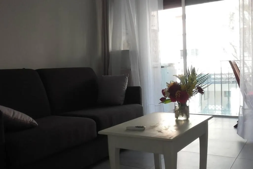 Port Vauban Appartement F3 Refait A Neuf Antibes